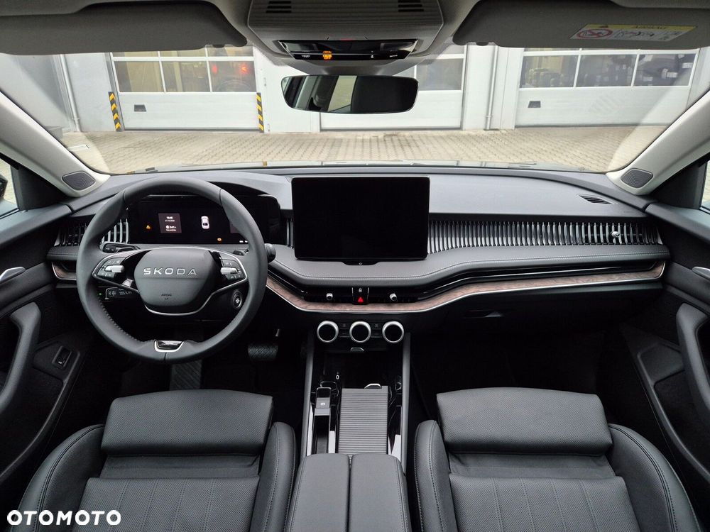 Skoda Superb 2.0 TSI L&K DSG - 22