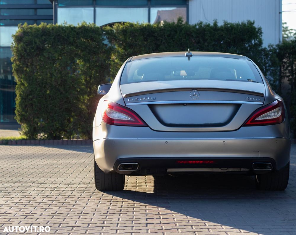Mercedes-Benz CLS 250 d 4MATIC Aut - 25