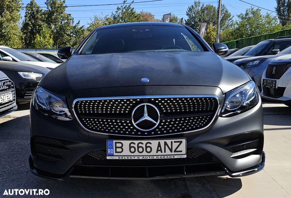 Mercedes-Benz E 300 9G-TRONIC AMG Line - 2