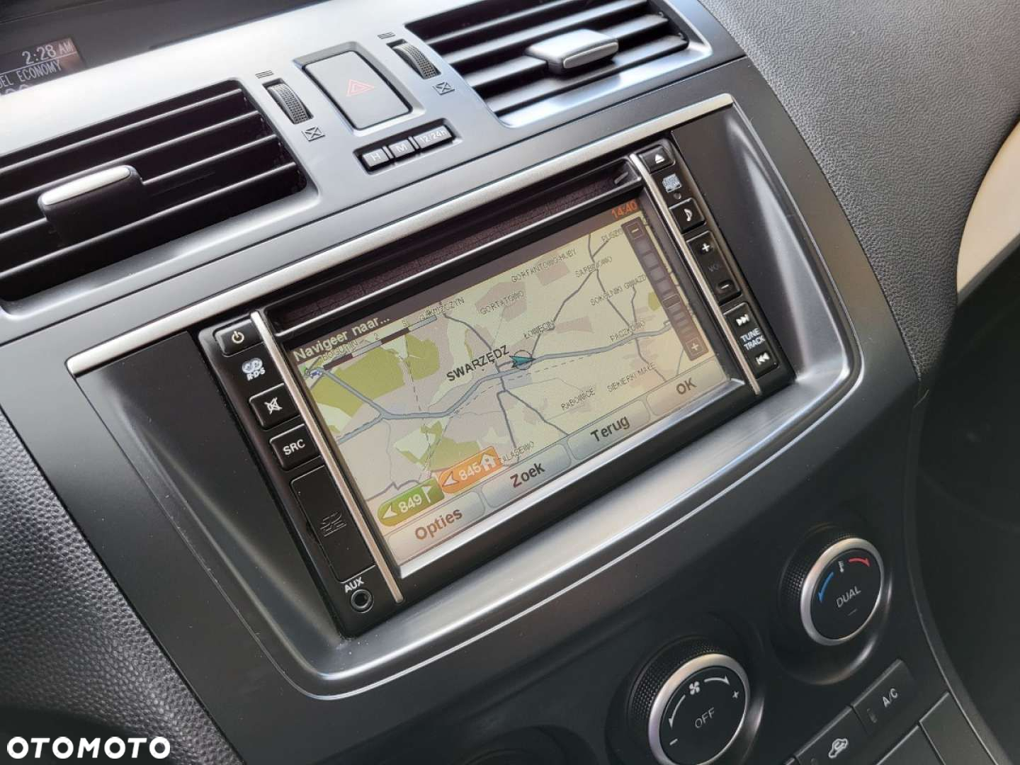 Mazda 3 - 11