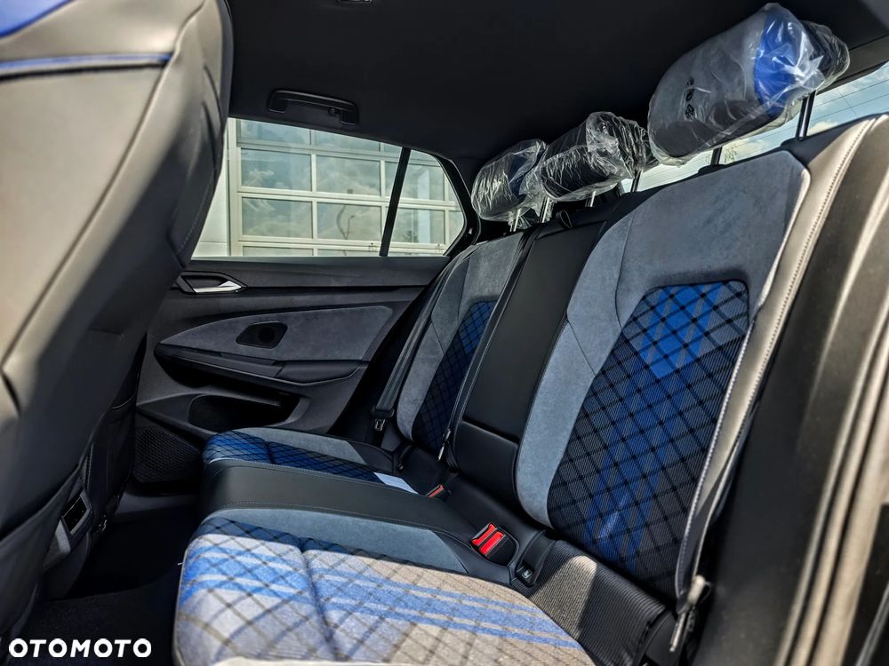 Volkswagen Golf 2.0 TSI 4Motion R DSG - 13