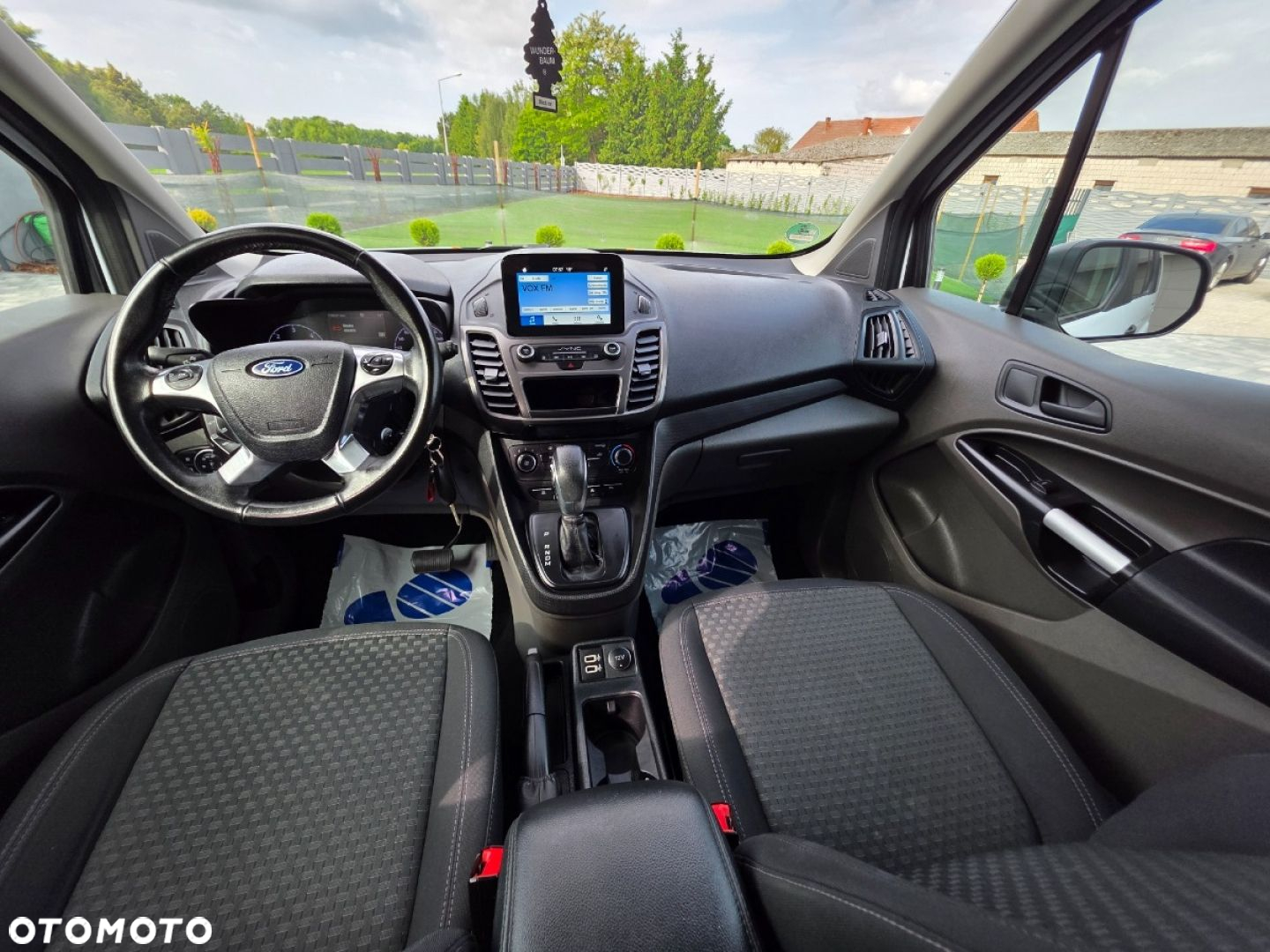 Ford Transit Connect - 18
