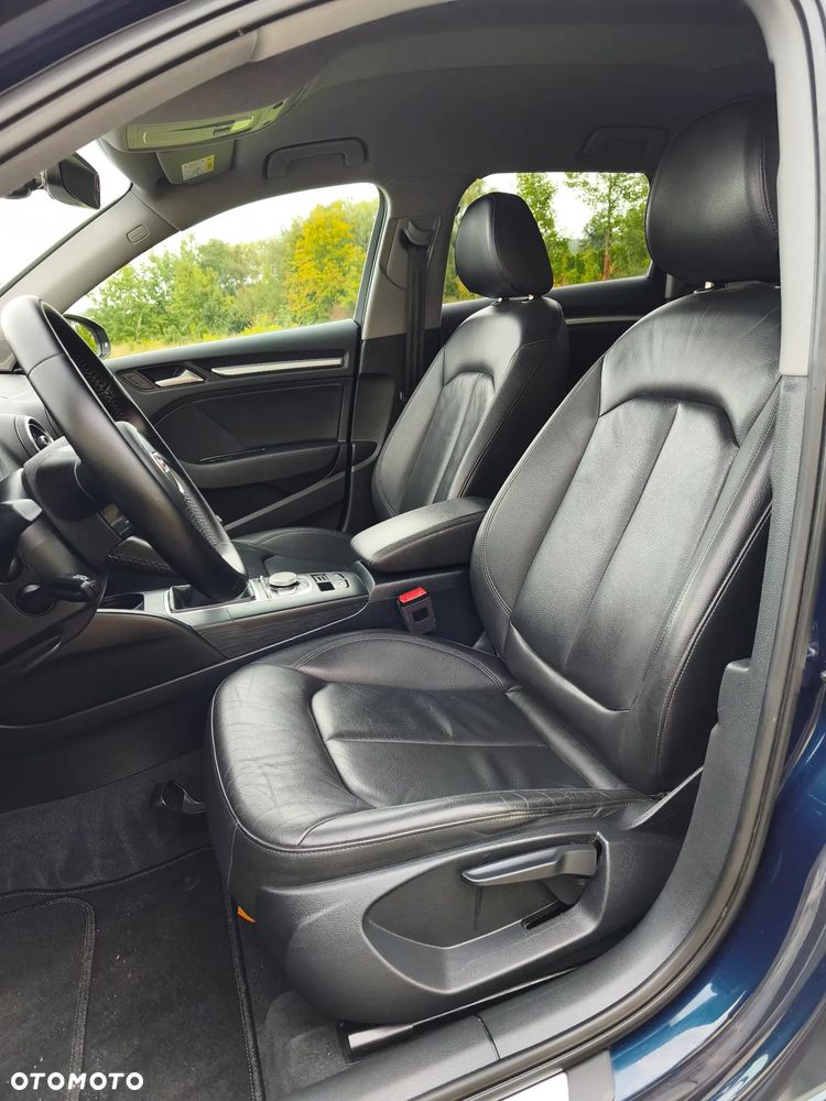 Audi A3 Sportback 35 TFSI S Line - 14