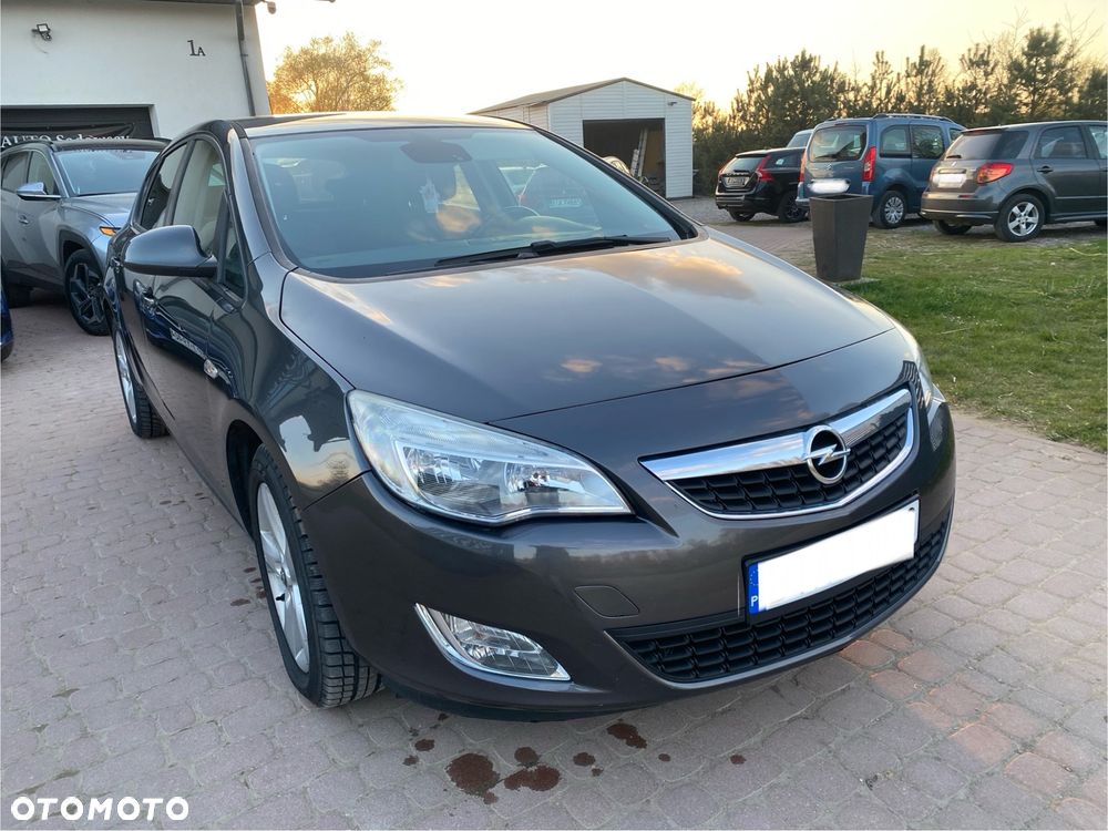 Opel Astra 1.4 - 10
