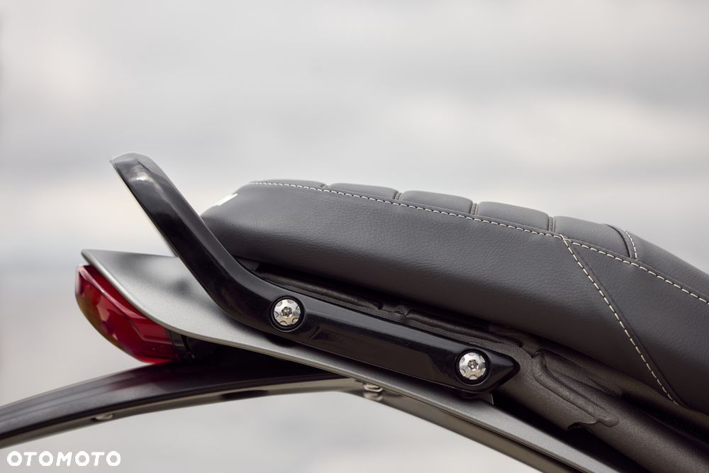 Triumph Speed Twin - 28