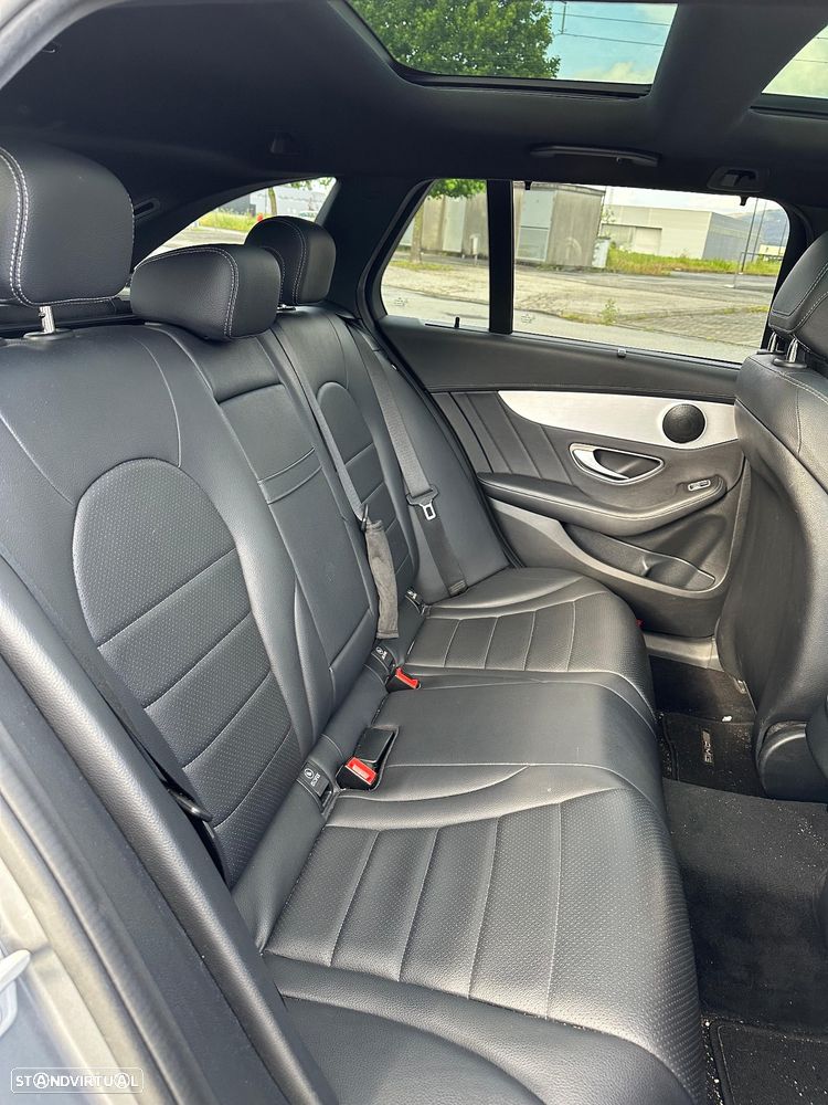 Mercedes-Benz C 300 h AMG Line - 13