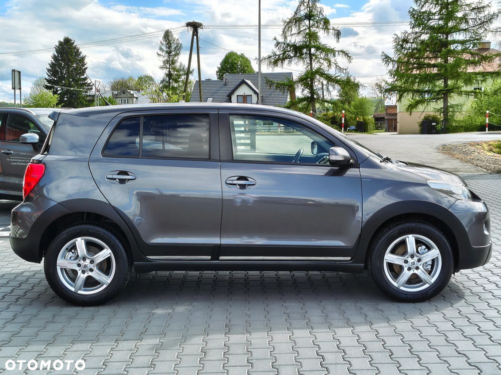 Toyota Urban Cruiser 1.4 D-4D 4x4 - 10