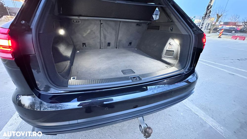 Volkswagen Touareg V6 TDI Elegance - 26