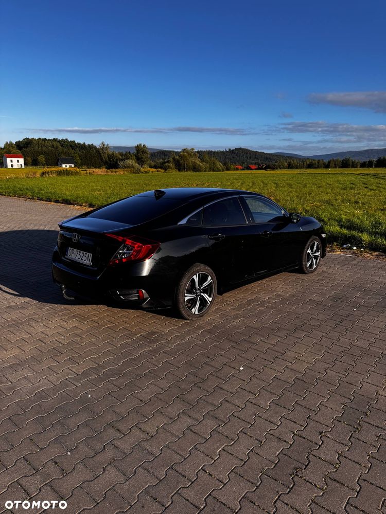 Honda Civic 1.5 T Sport (Navi) - 17