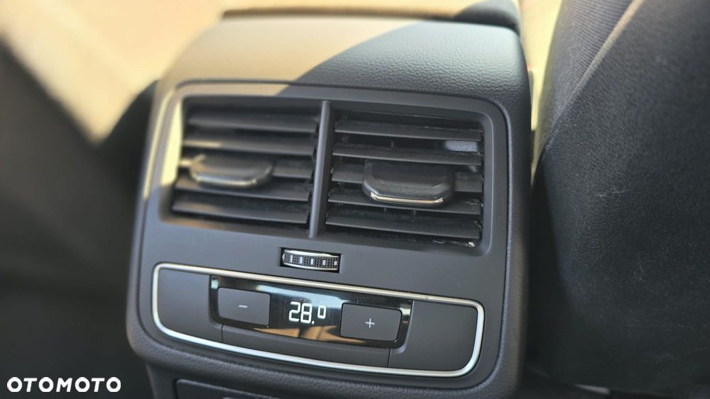 Audi A4 Limousine - 25