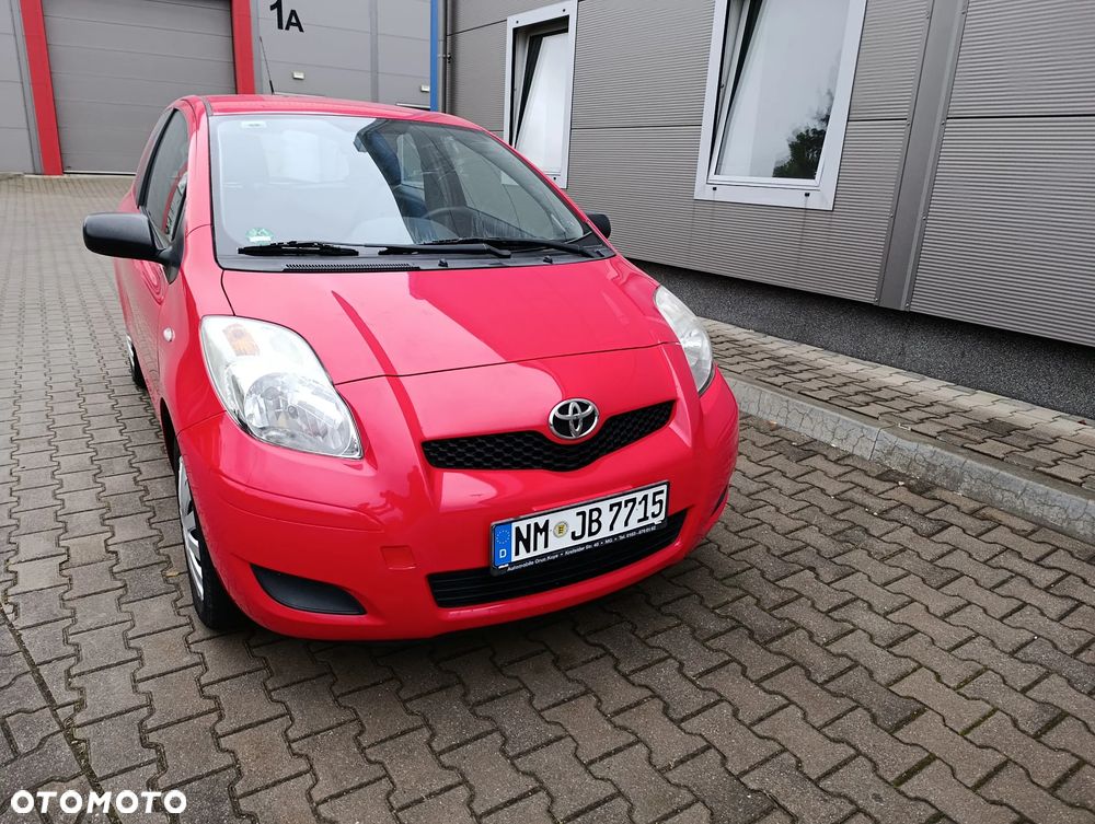 Toyota Yaris 1.0 VVT-i - 23