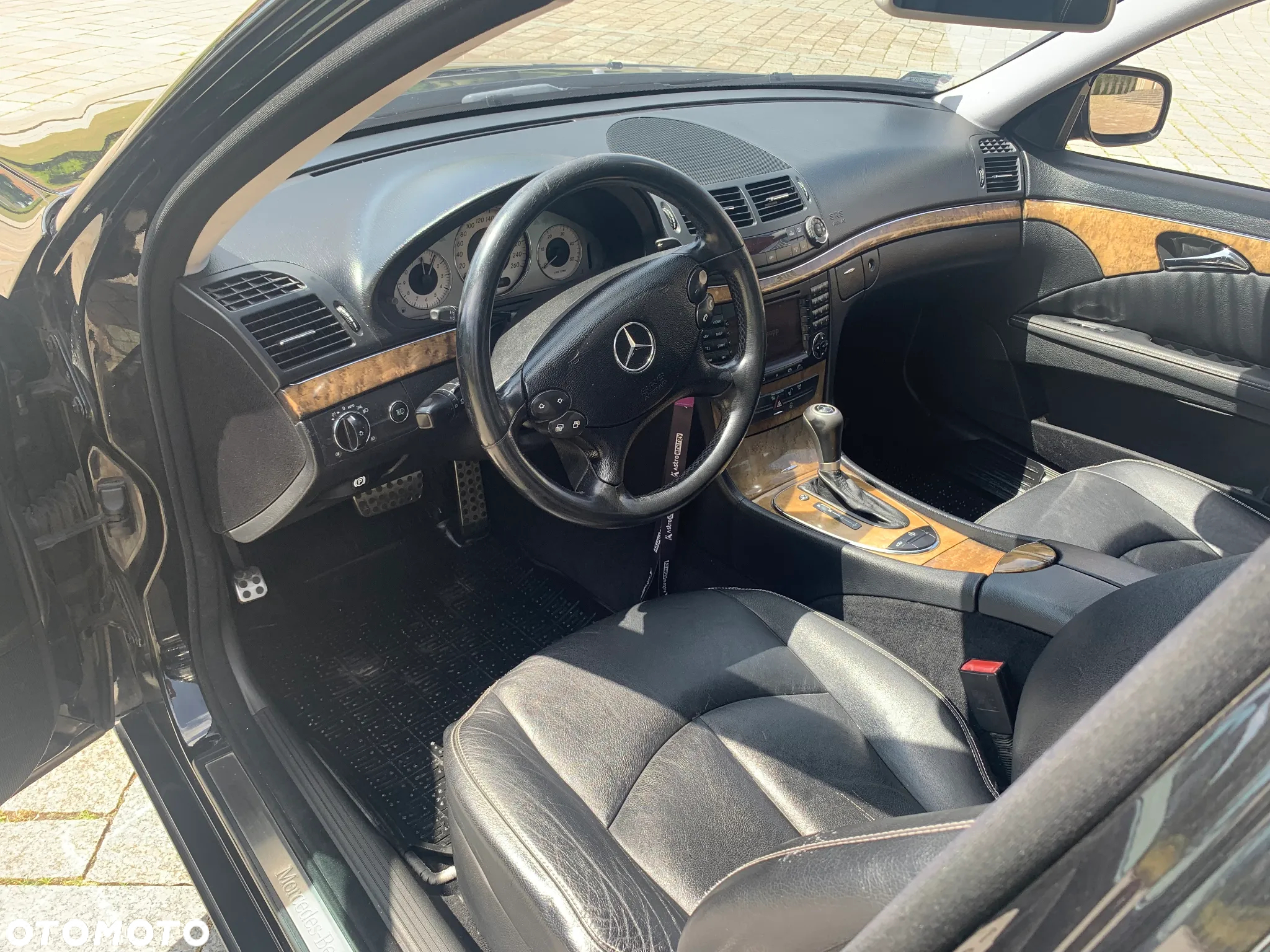 Mercedes-Benz Klasa E 320 CDI Avantgarde - 22