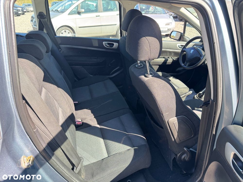 Peugeot 307 1.6 Premium - 9