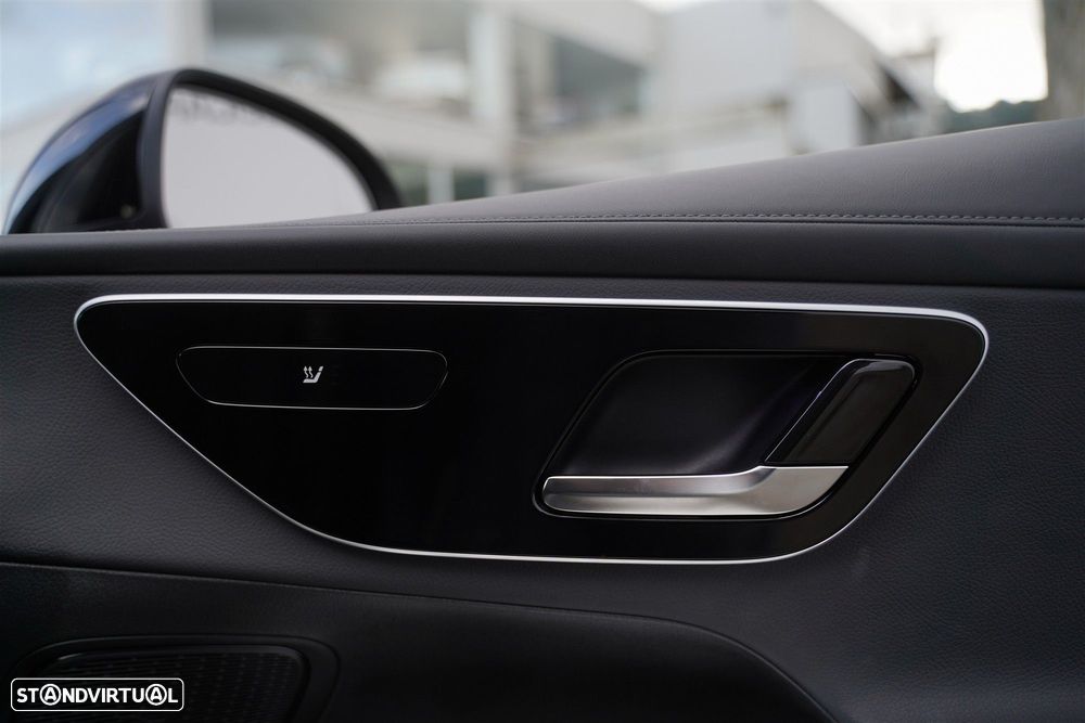 Mercedes-Benz GLC 300 de Coupe 4Matic - 42