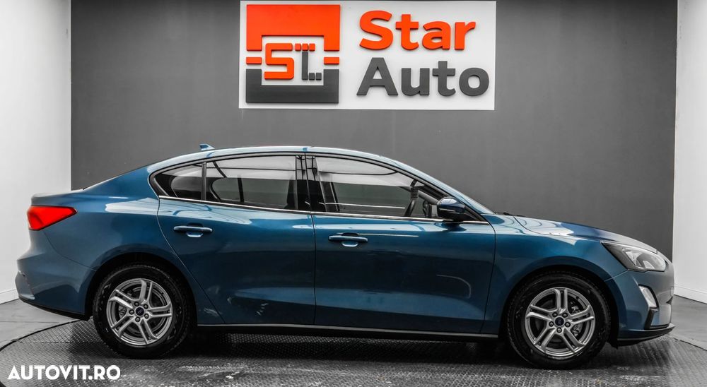 Ford Focus 1.0 EcoBoost Titanium Business - 10