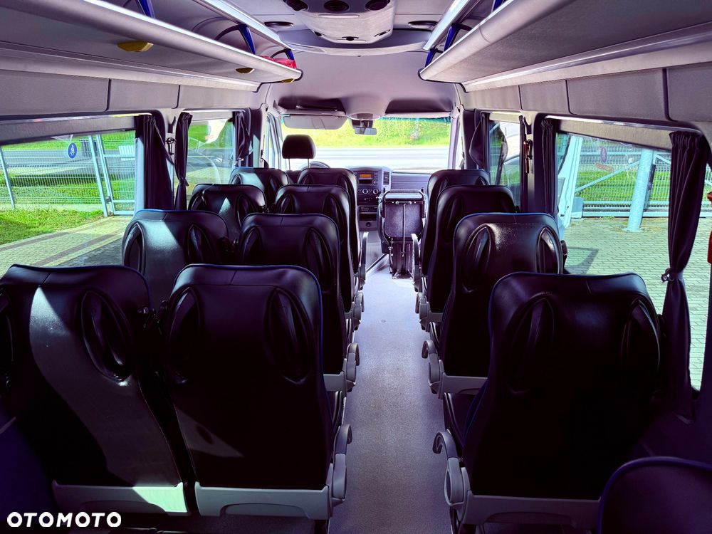 Mercedes-Benz SPRINTER 516 24 Miejsca - 15