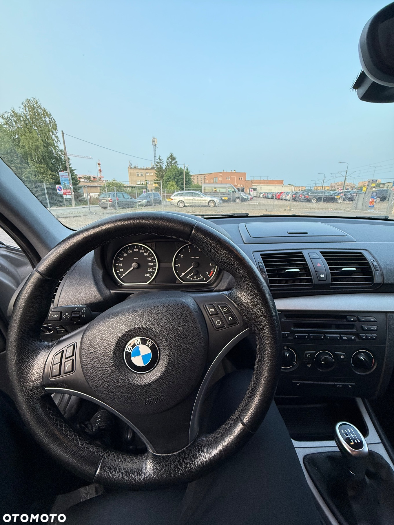 BMW Seria 1 116i - 12