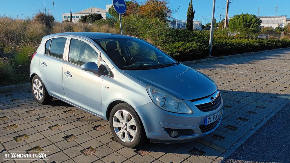 Opel Corsa - 1