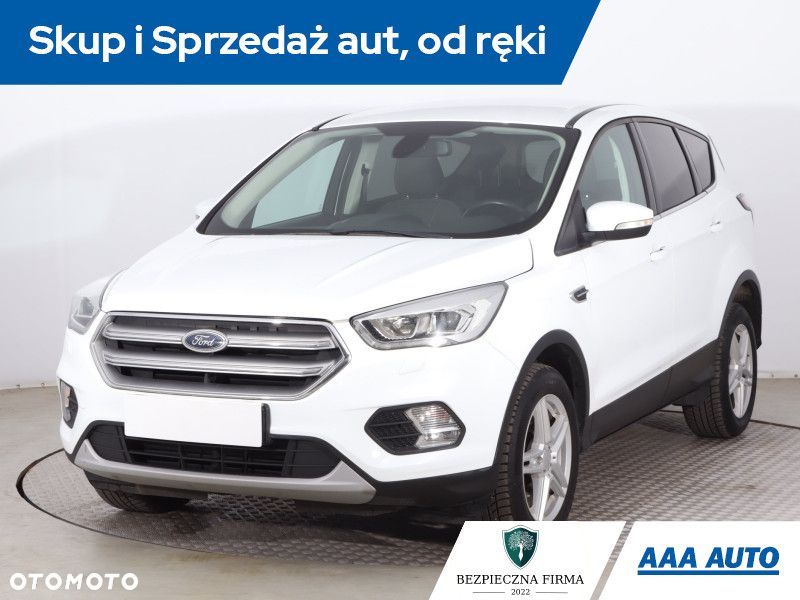 Ford Kuga - 3