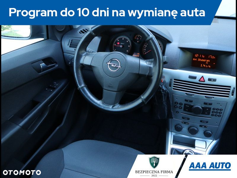 Opel Astra - 8