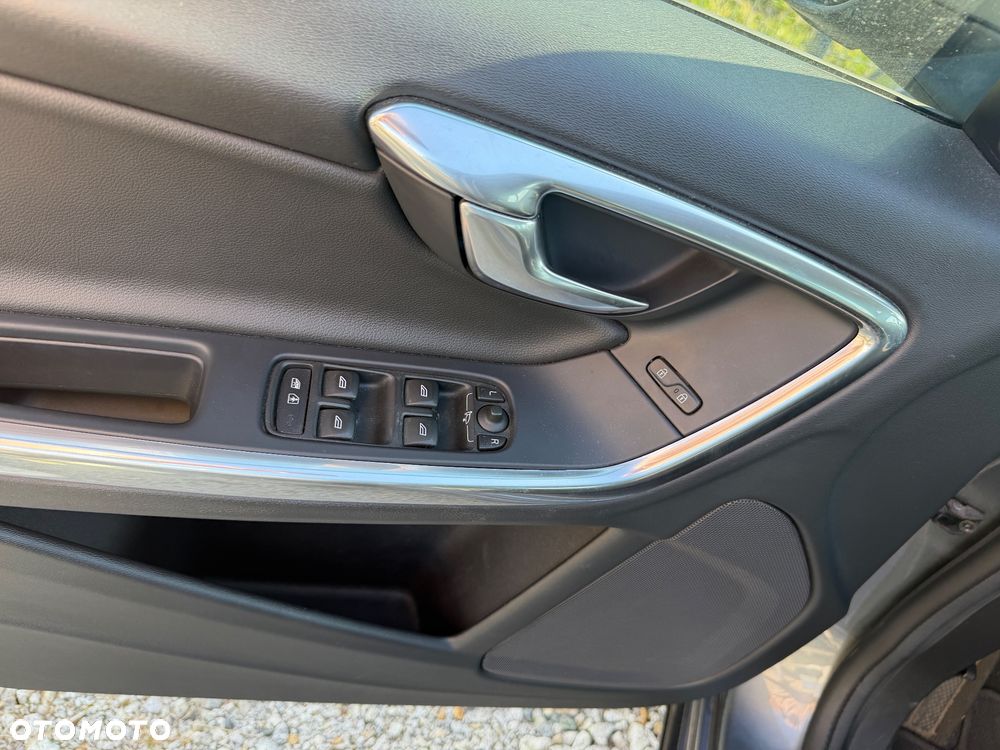 Volvo V60 D3 Geartronic Linje Business - 11