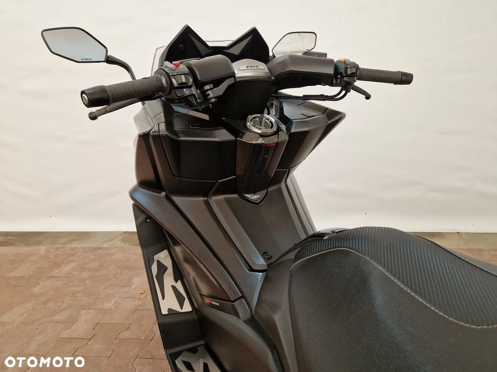 Kymco AK 550 - 29