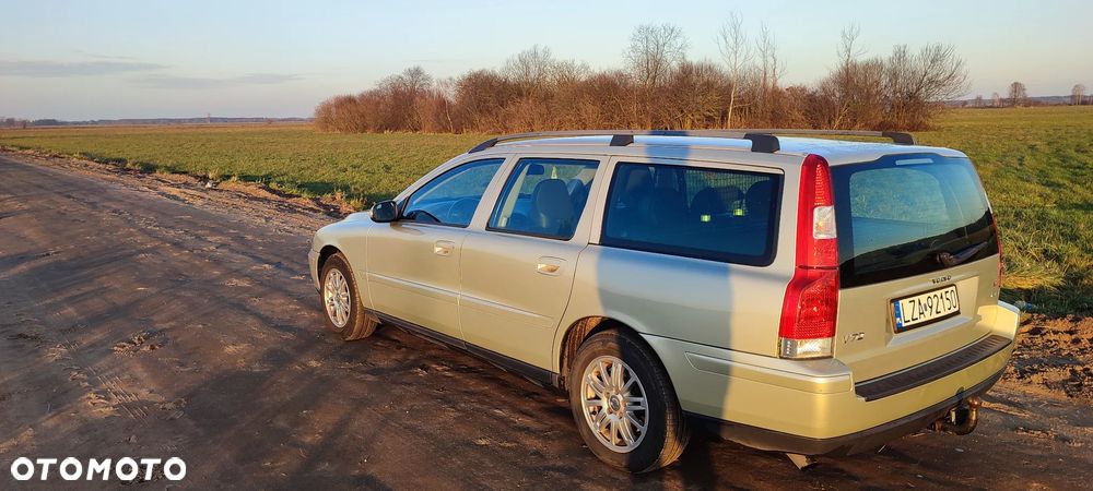 Volvo V70 2.4 Kinetic - 11