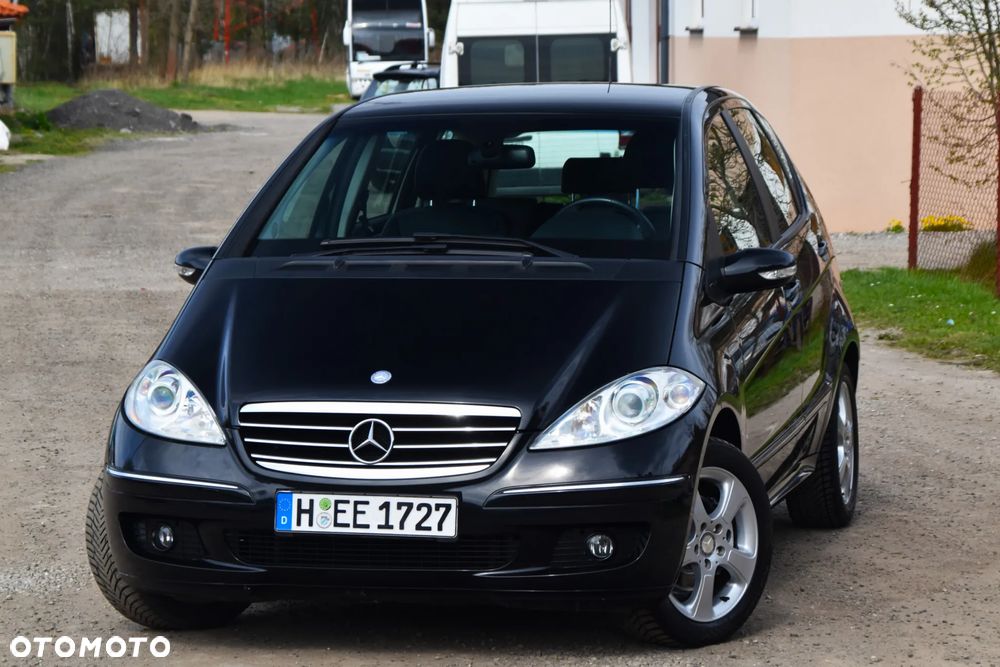 Mercedes-Benz Klasa A 170 BlueEFFICIENCY Avantgarde - 26