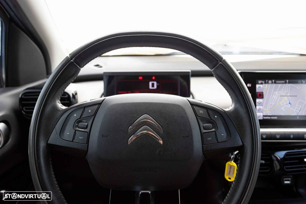 Citroën C4 Cactus 1.2 PureTech Shine - 39