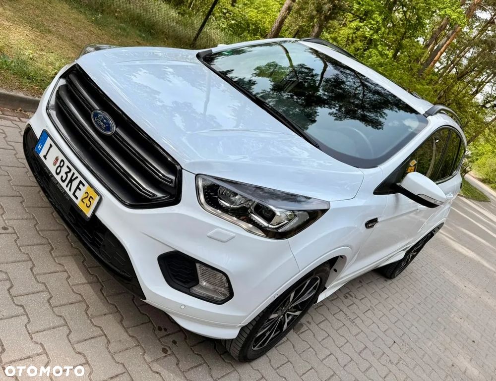 Ford Kuga 1.5 EcoBoost ST-LINE - 10
