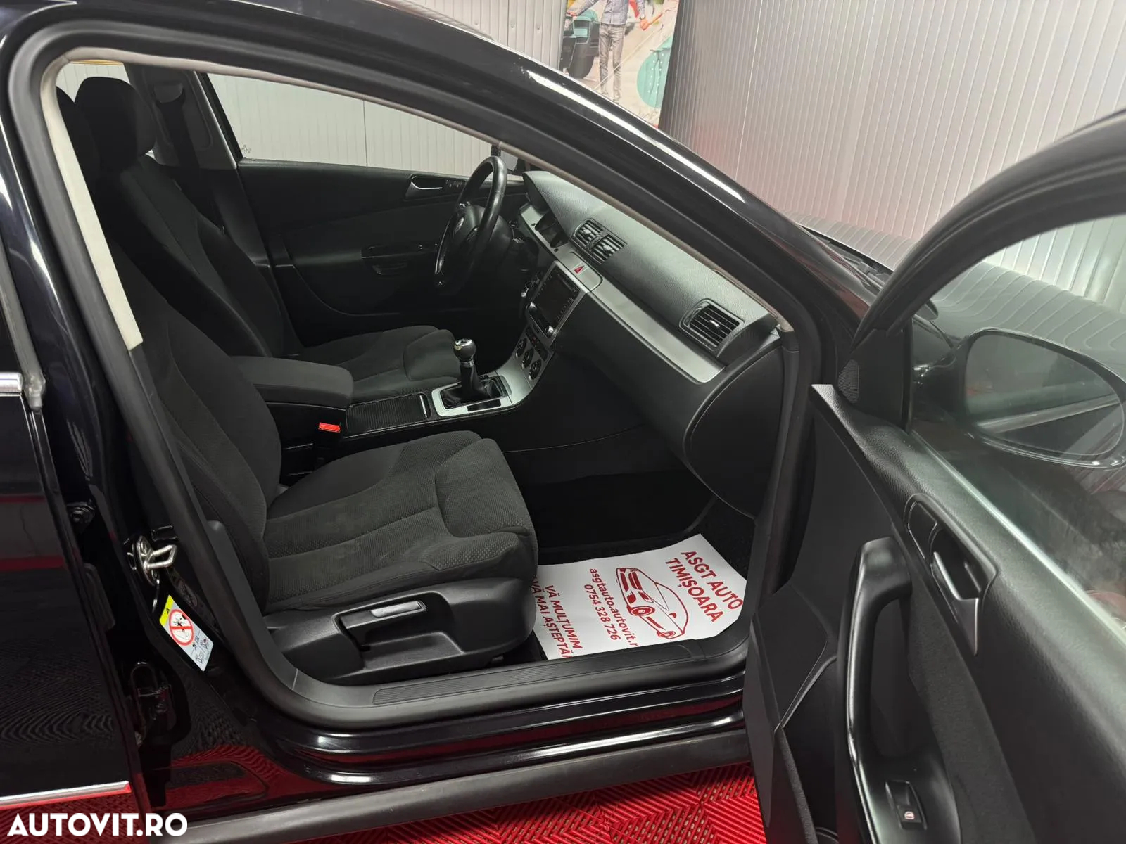 Volkswagen Passat - 8