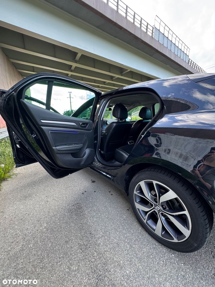 Renault Megane 1.6 dCi Bose - 8