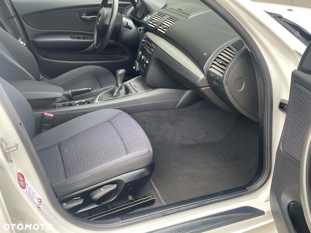 BMW Seria 1 116d DPF Edition Sport - 7
