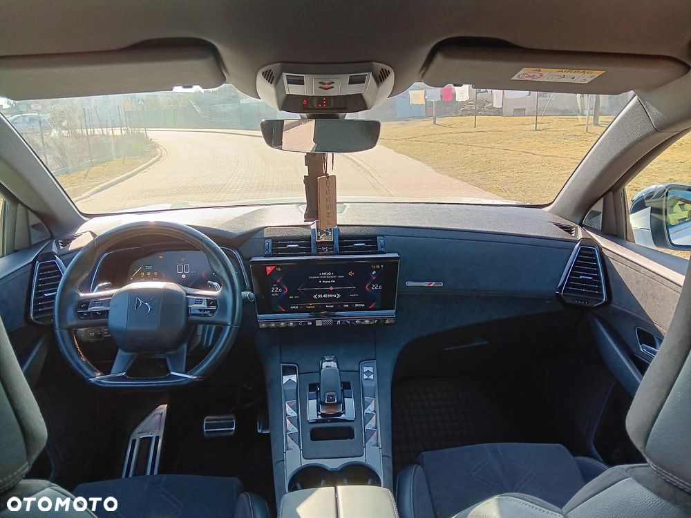 DS Automobiles DS 7 Crossback 2.0 BlueHDi Performance Line + - 7