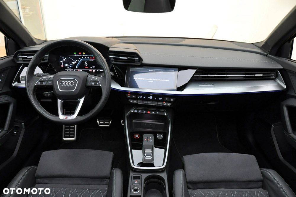 Audi S3 - 25