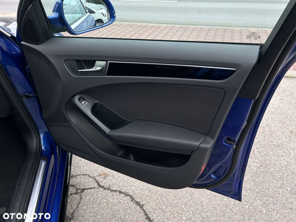 Audi A4 Avant 1.8 TFSI quattro S line Sportpaket - 20