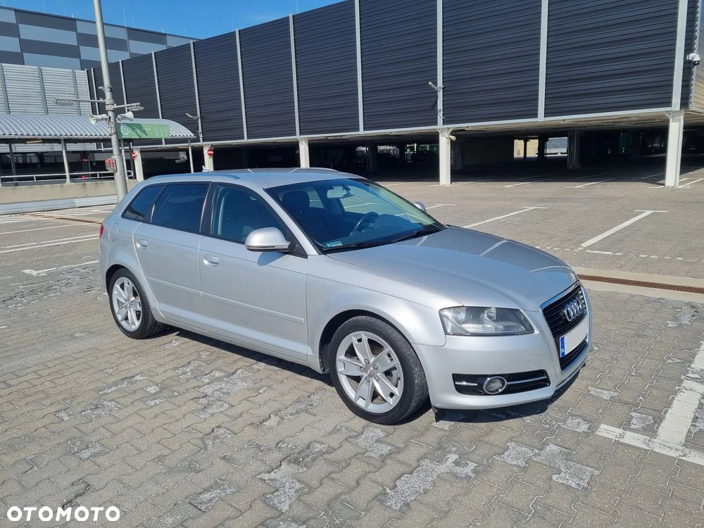 Audi A3 Sportback 2.0 TDI DPF Ambiente - 3