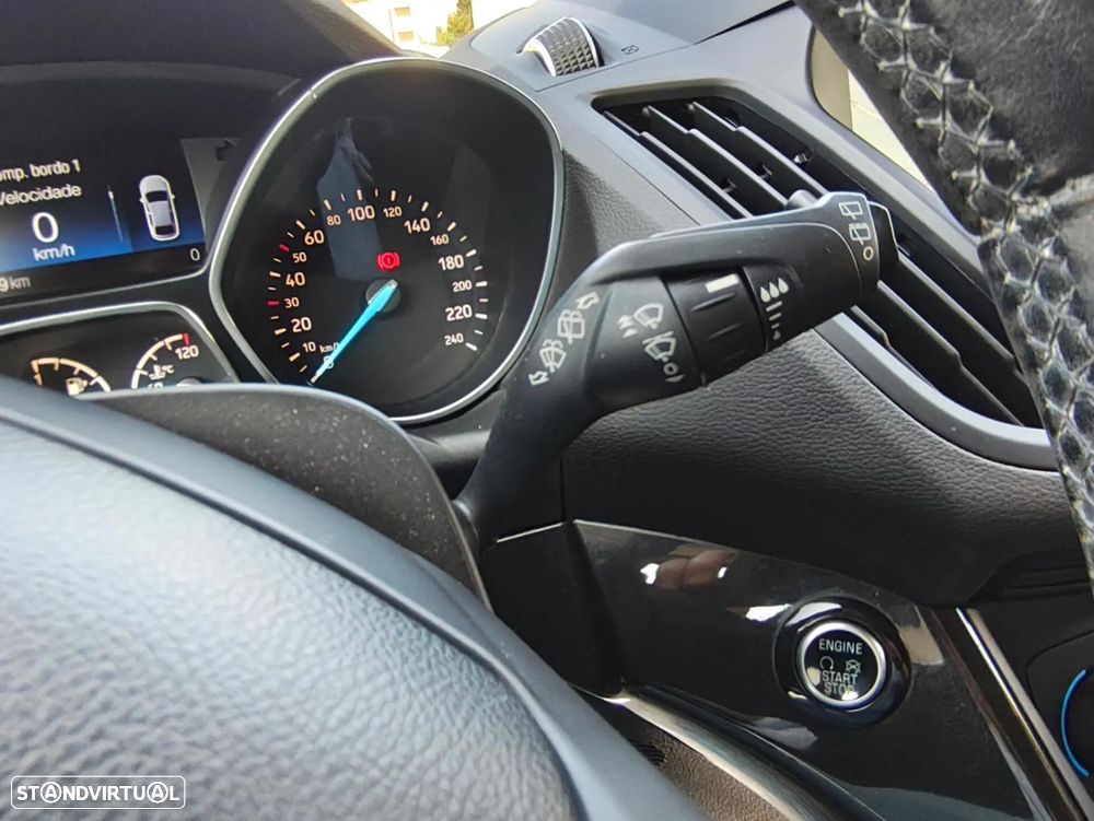Ford Kuga 1.5 TDCi EcoBlue Titanium - 21