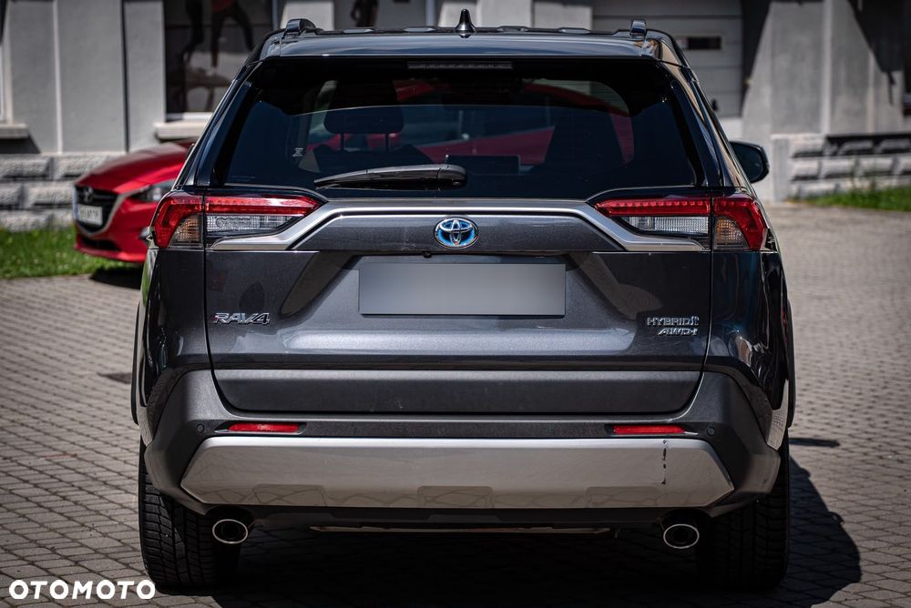 Toyota RAV4 - 11