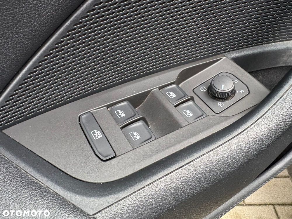 Skoda Octavia 2.0 TDI Style DSG - 20