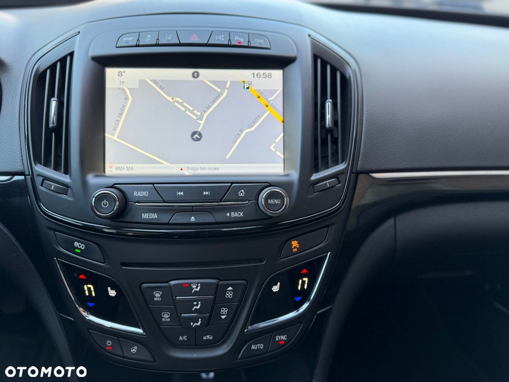 Opel Insignia 2.0 CDTI 4x4 ecoFLEX Start/Stop Business Innovation - 38