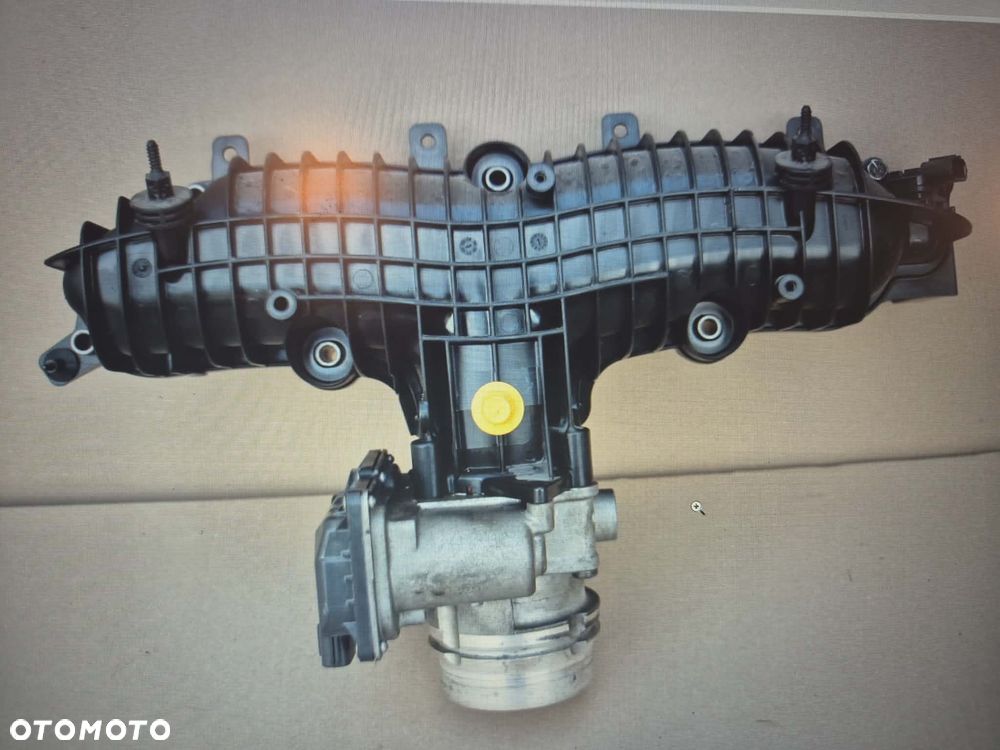VOLVO V60 S60 XC60 V90 S90 XC90 XC40 T2 T4 T5 T6 T8 KOLEKTOR SSĄCY 31441970 - 2