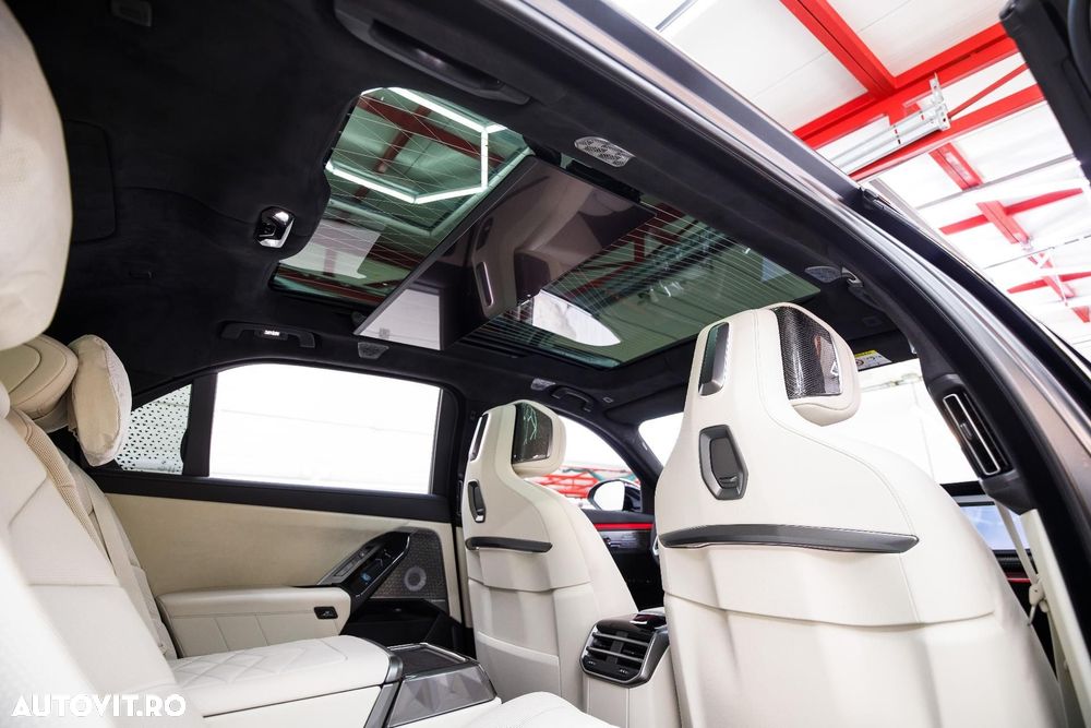 BMW Seria 7 740 xDrive MHEV - 16