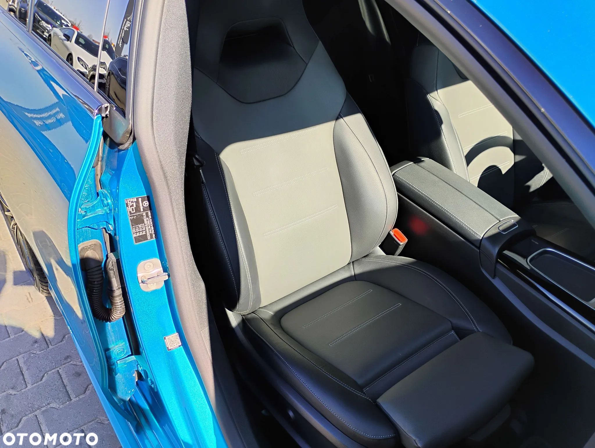 Mercedes-Benz CLA - 17