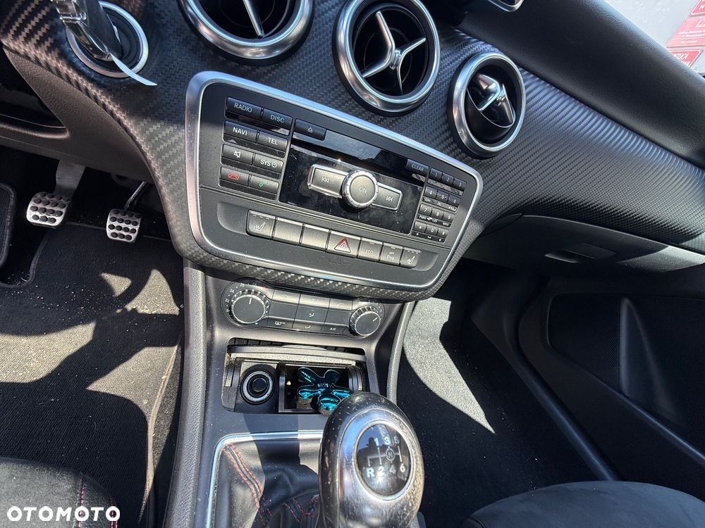 Mercedes-Benz Klasa A 200 CDI (BlueEFFICIENCY) AMG Sport - 13