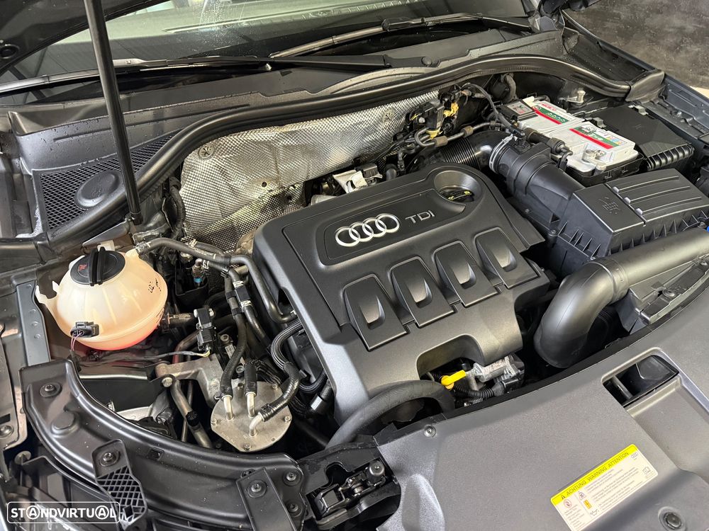 Audi Q3 2.0 TDI quattro S tronic - 33