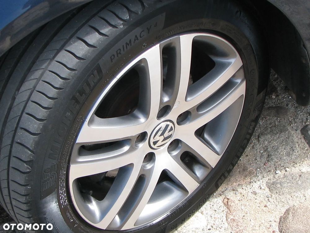 Volkswagen Golf 1.6 Comfortline - 20