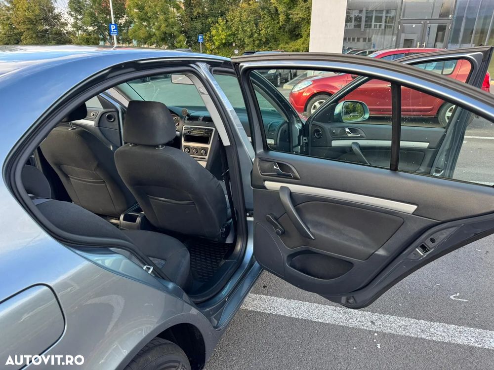 Skoda Octavia 1.6 TDI Greenline - 6