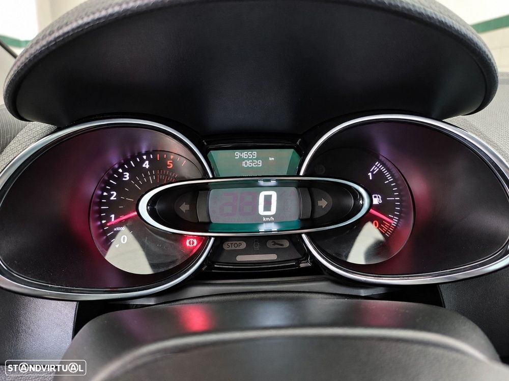 Renault Clio 1.5 dCi Limited - 18
