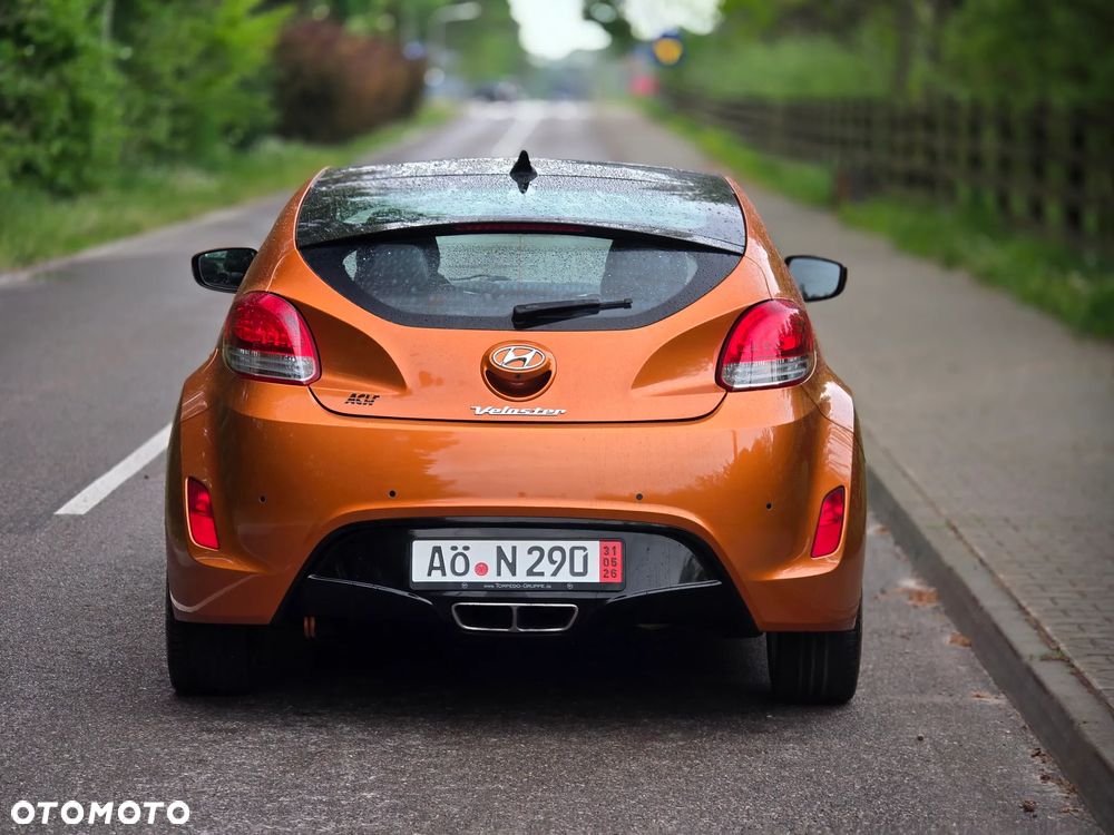 Hyundai Veloster 1.6 GDI Premium - 16